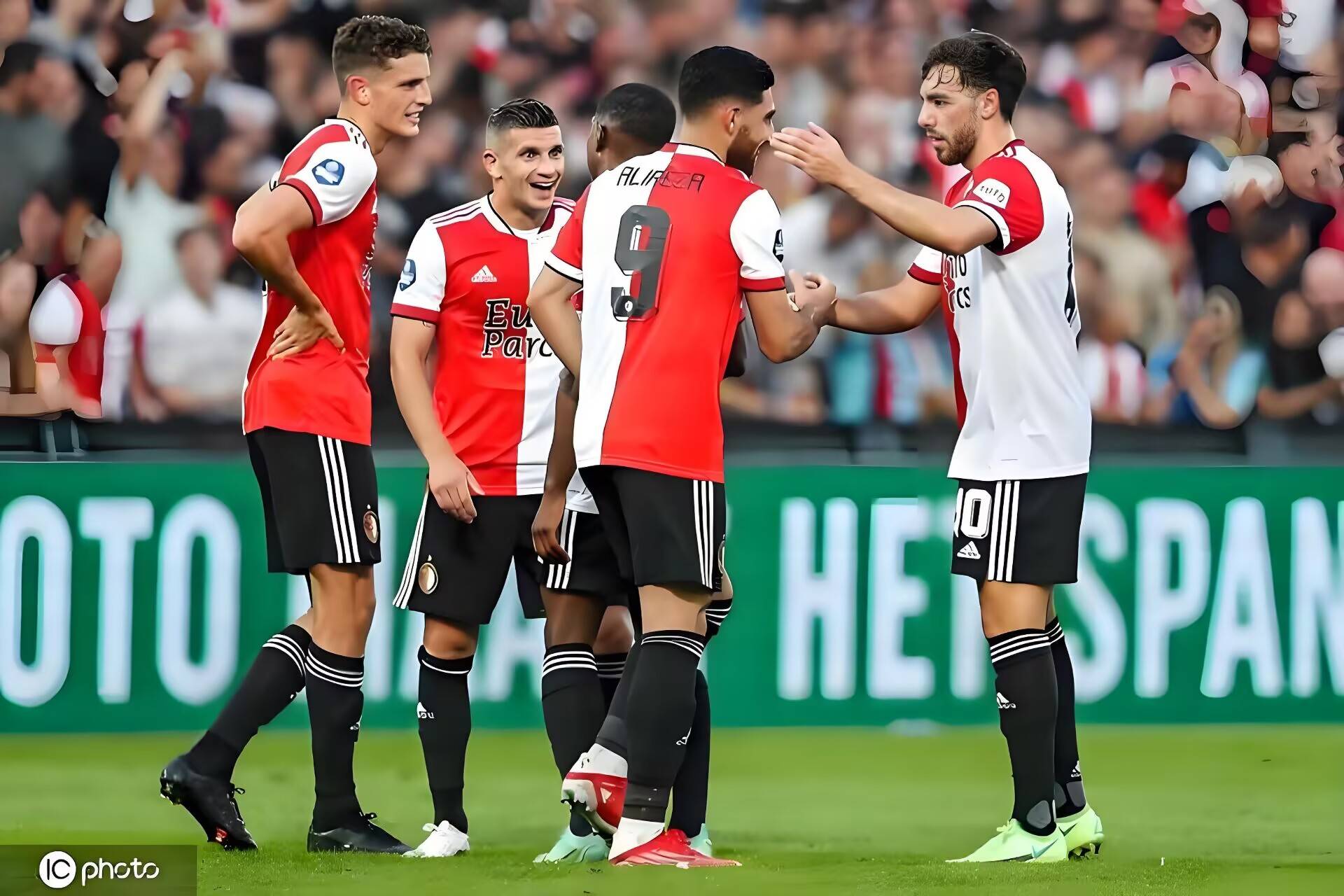 周日 002 荷甲联赛：乌德勒支VS费耶诺德