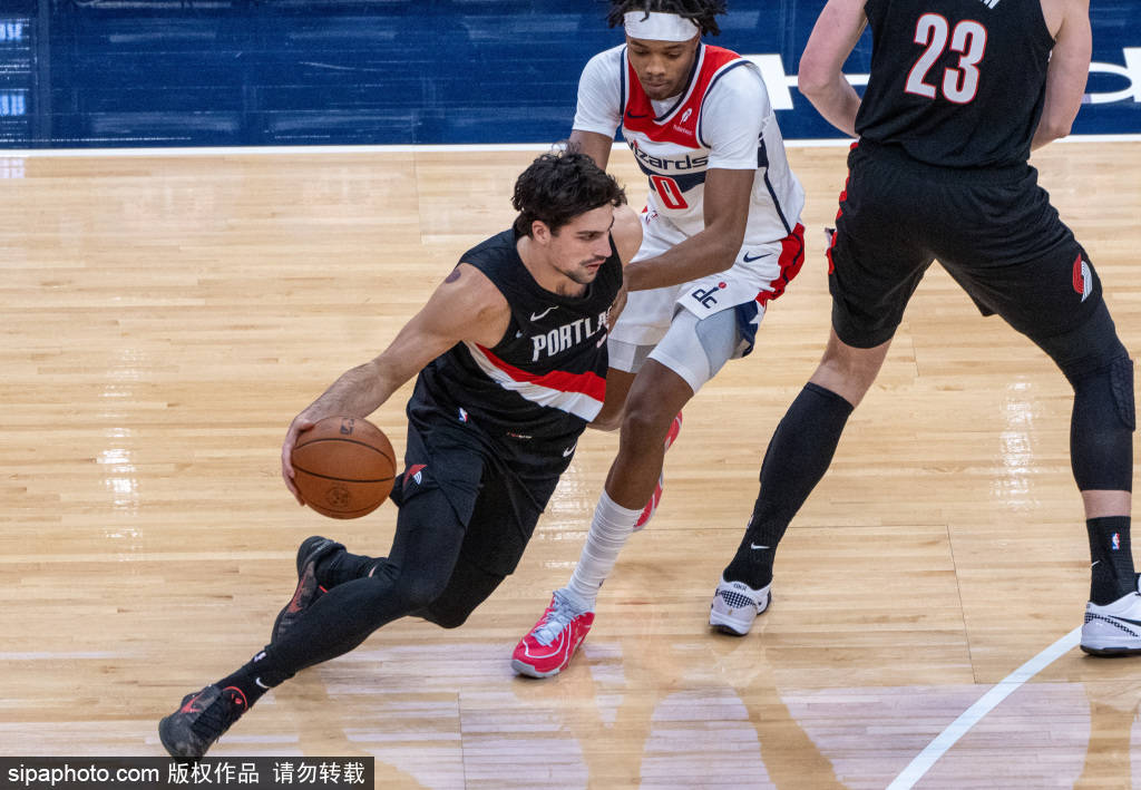 竞猜世界杯 -斯库特·亨德森接近复出，开拓者期待新星照亮摩达中心